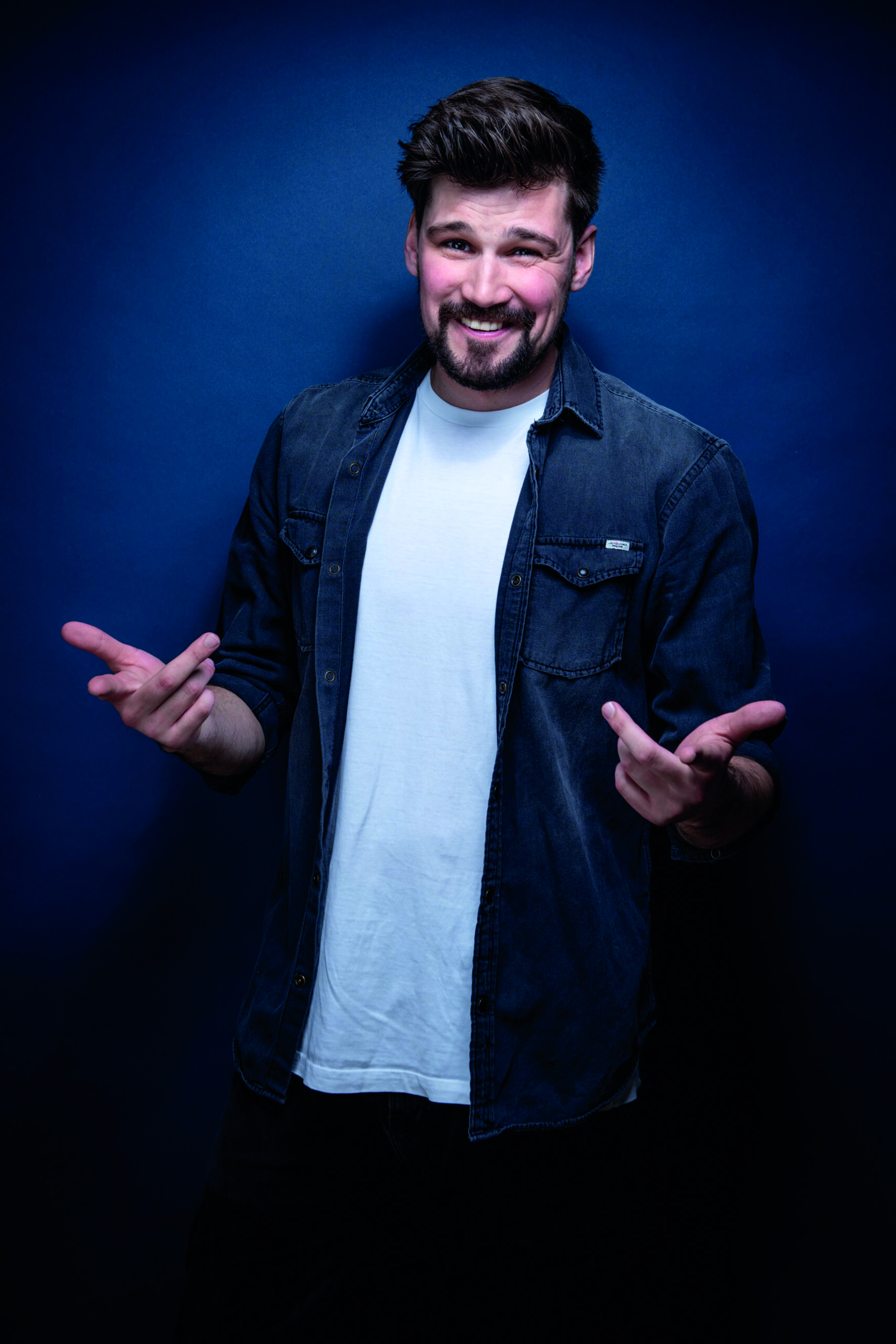 Max-Beier(c) Max Beier CMYK.jpg